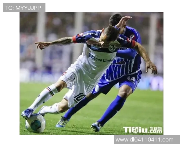 戈多伊克鲁斯与阿独立分钟的精彩对决分析与赛后点评 戈多伊克鲁斯与阿独立分钟的精彩对决分析与赛后点评