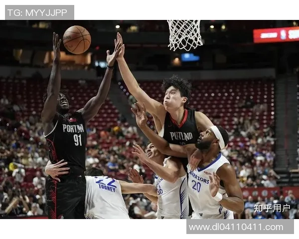 波特兰开拓者对阵金州勇士精彩比赛录像回顾与分析 波特兰开拓者对阵金州勇士精彩比赛录像回顾与分析
